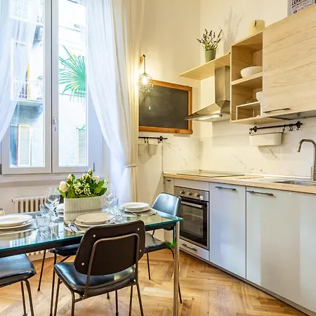 Casa Menabrea - 1 Min Dalla Metro Apartment *