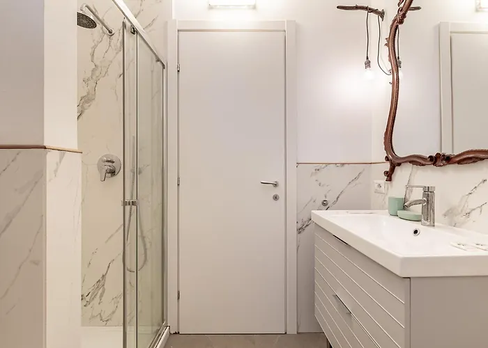 Casa Menabrea By Houset * Milán